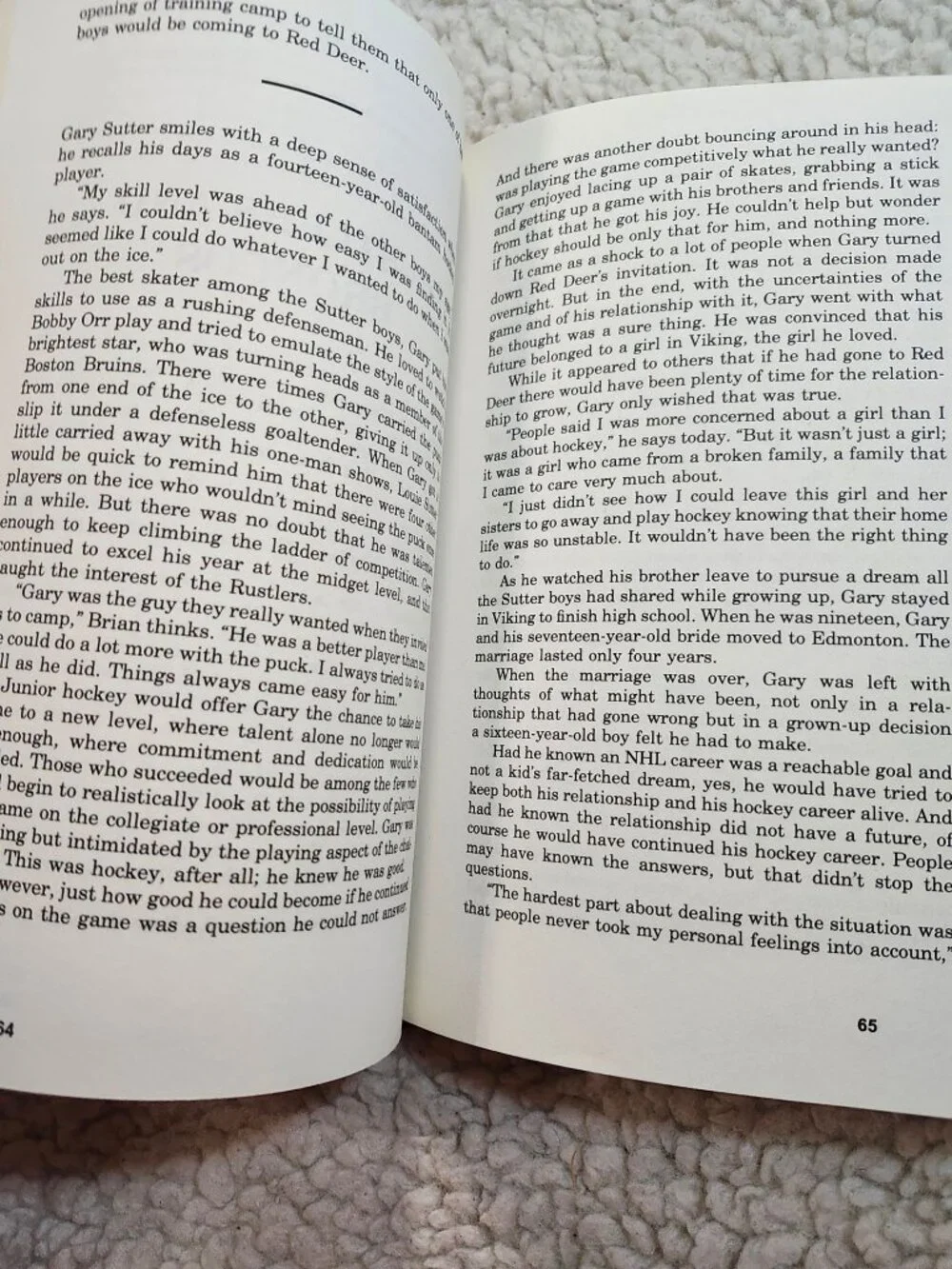 Six Shooters Hockeys Sutter Brothers Dean Spiros Hardcover 1990 Sports Biography - Picture 8 of 15